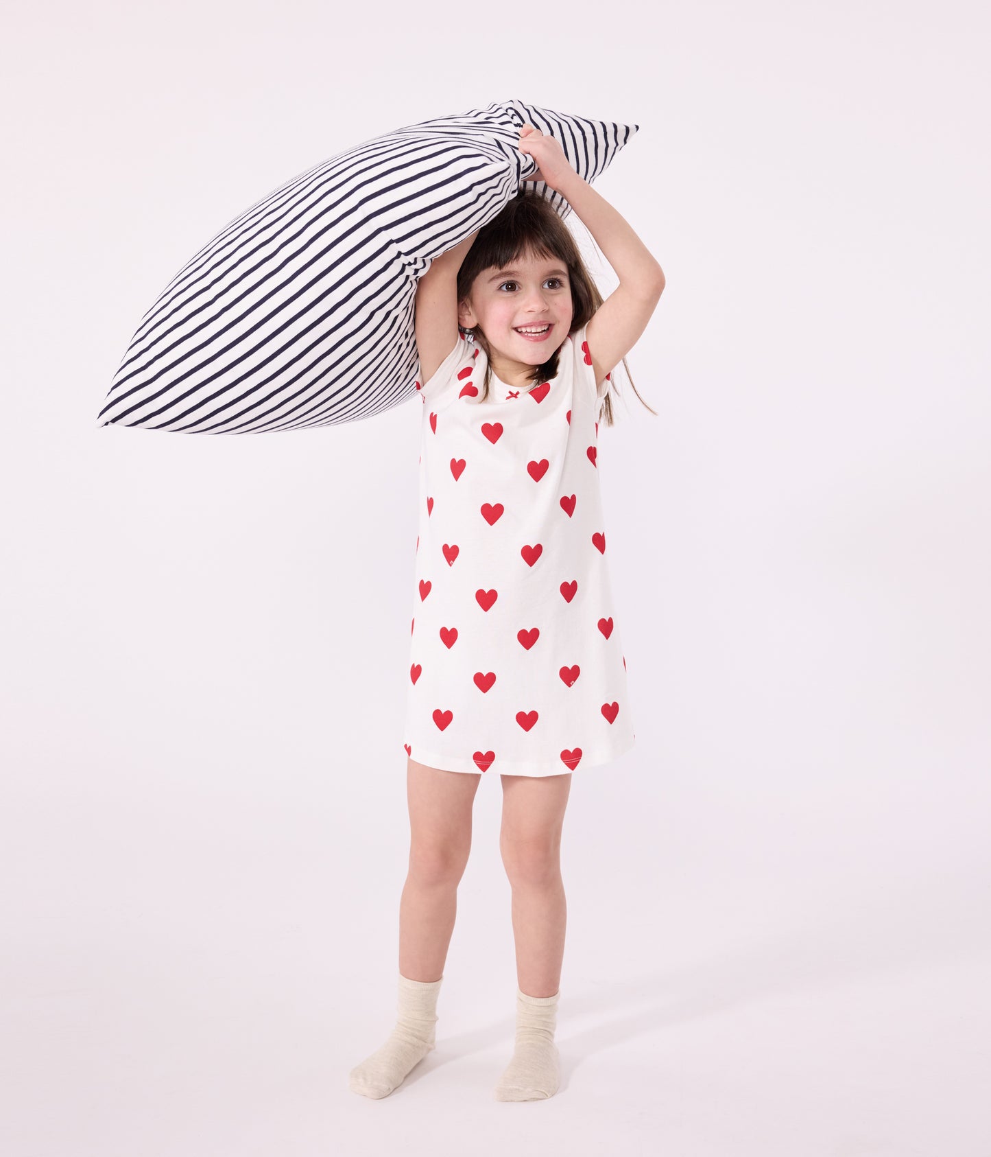 Kortærmet natkjole med hjerter til piger