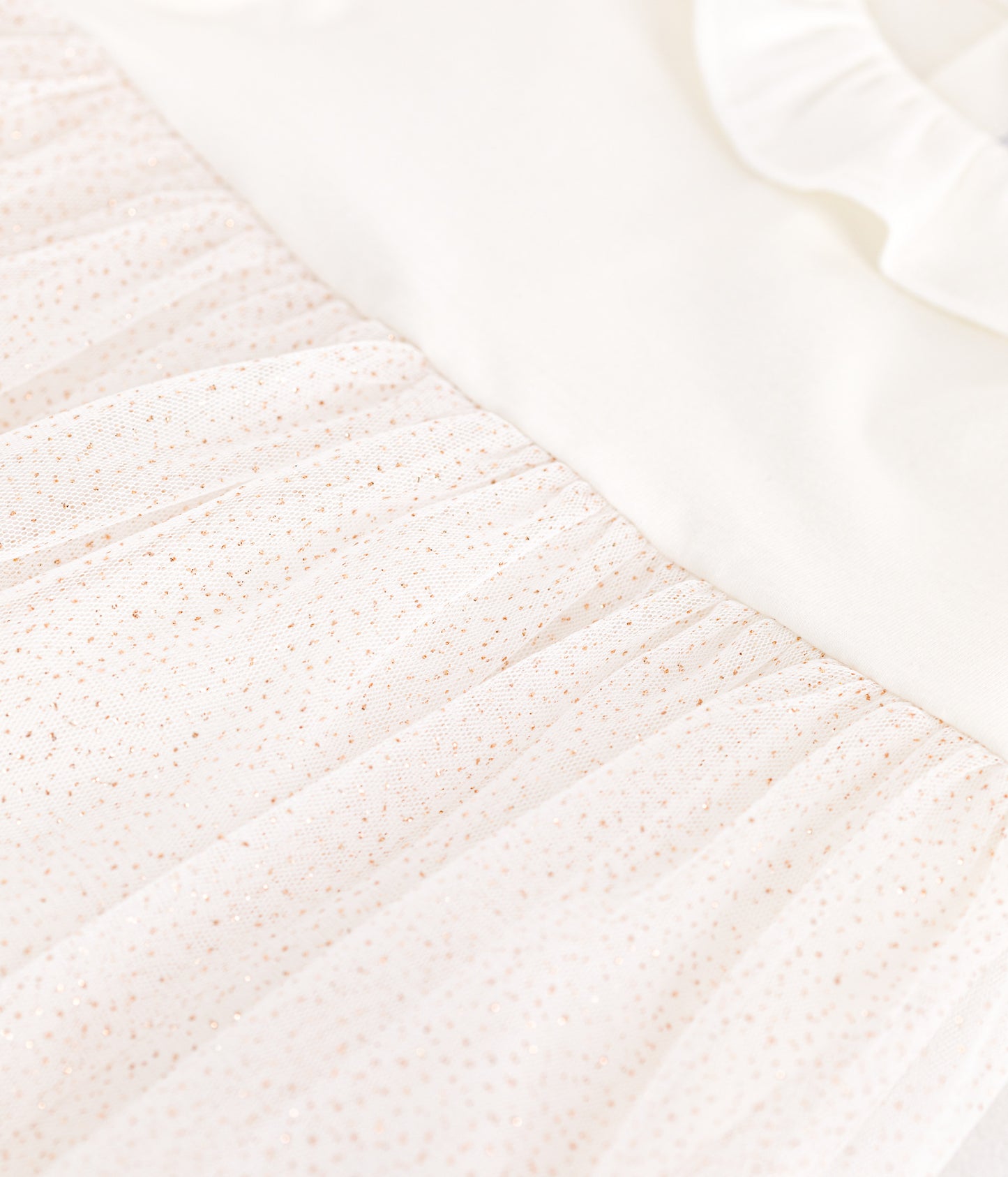 Kortærmet kjole med tylskørt til baby