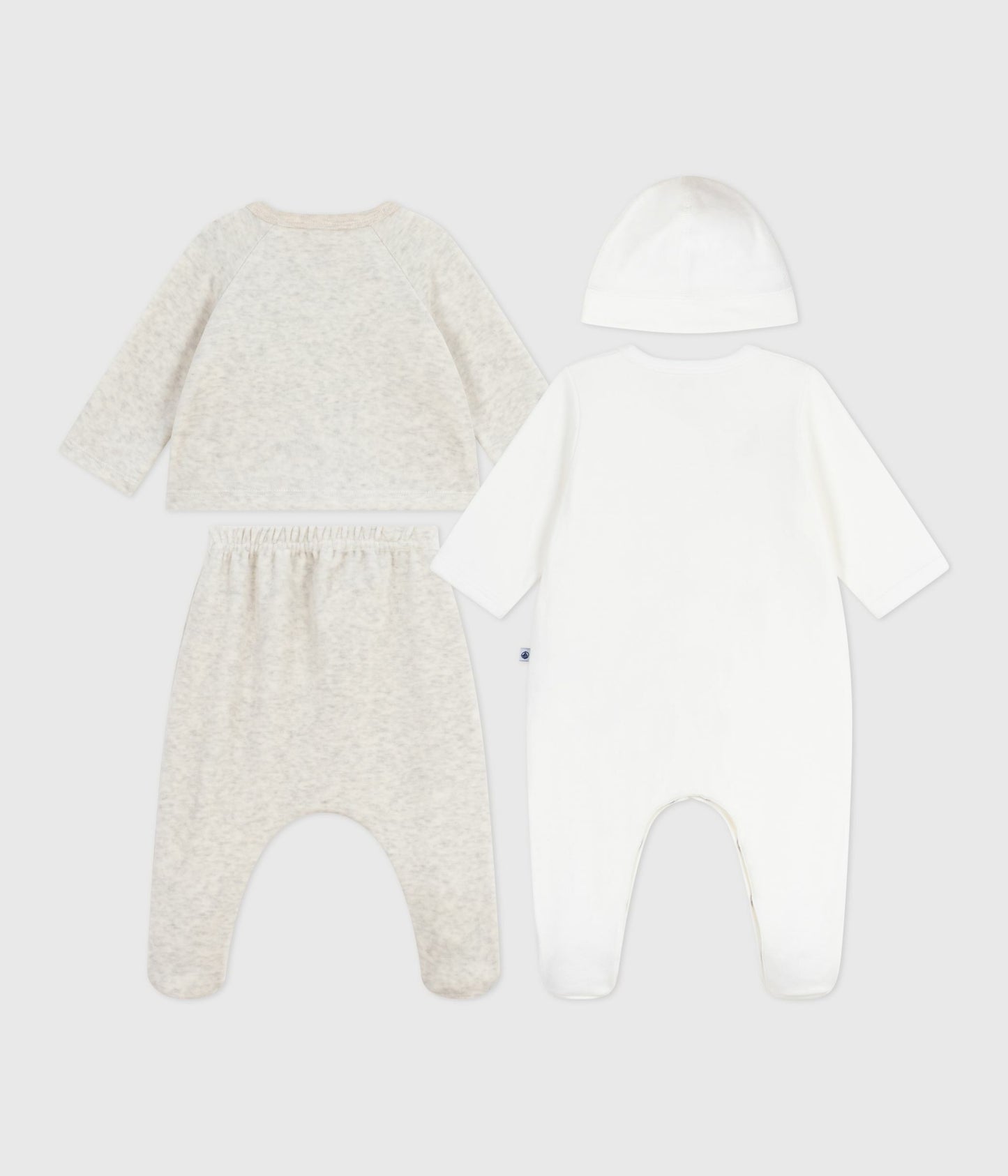 Gaveæske til baby i velour – 4-pak