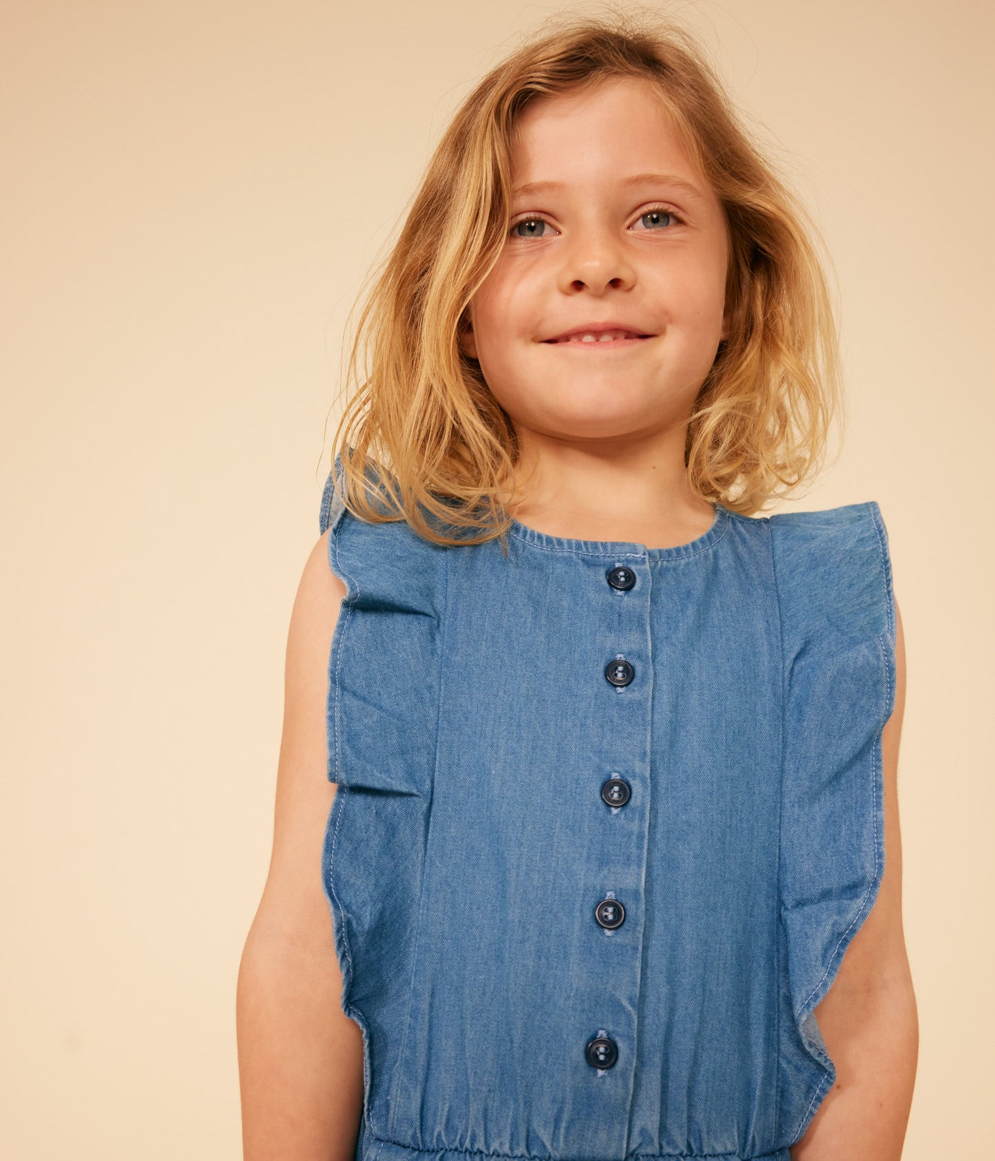 Buksedragt i let denim til piger