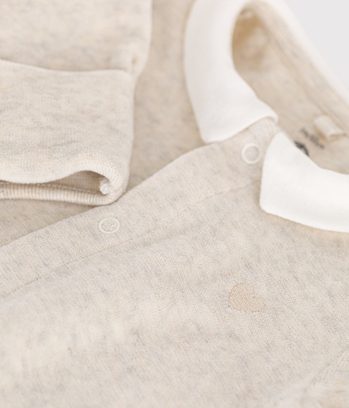 Pyjamas i beige velour