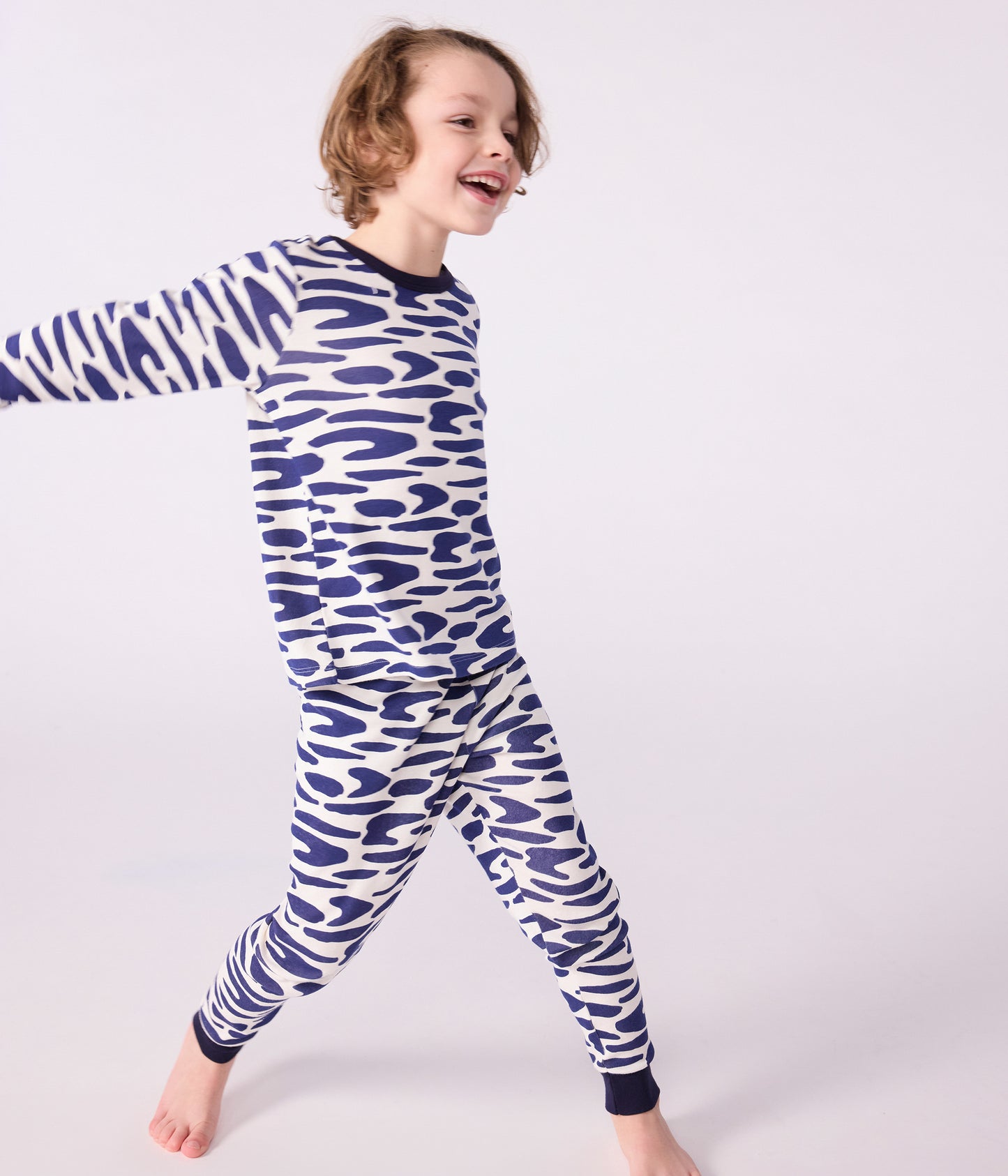 Langærmet pyjamas med zebra print og maske