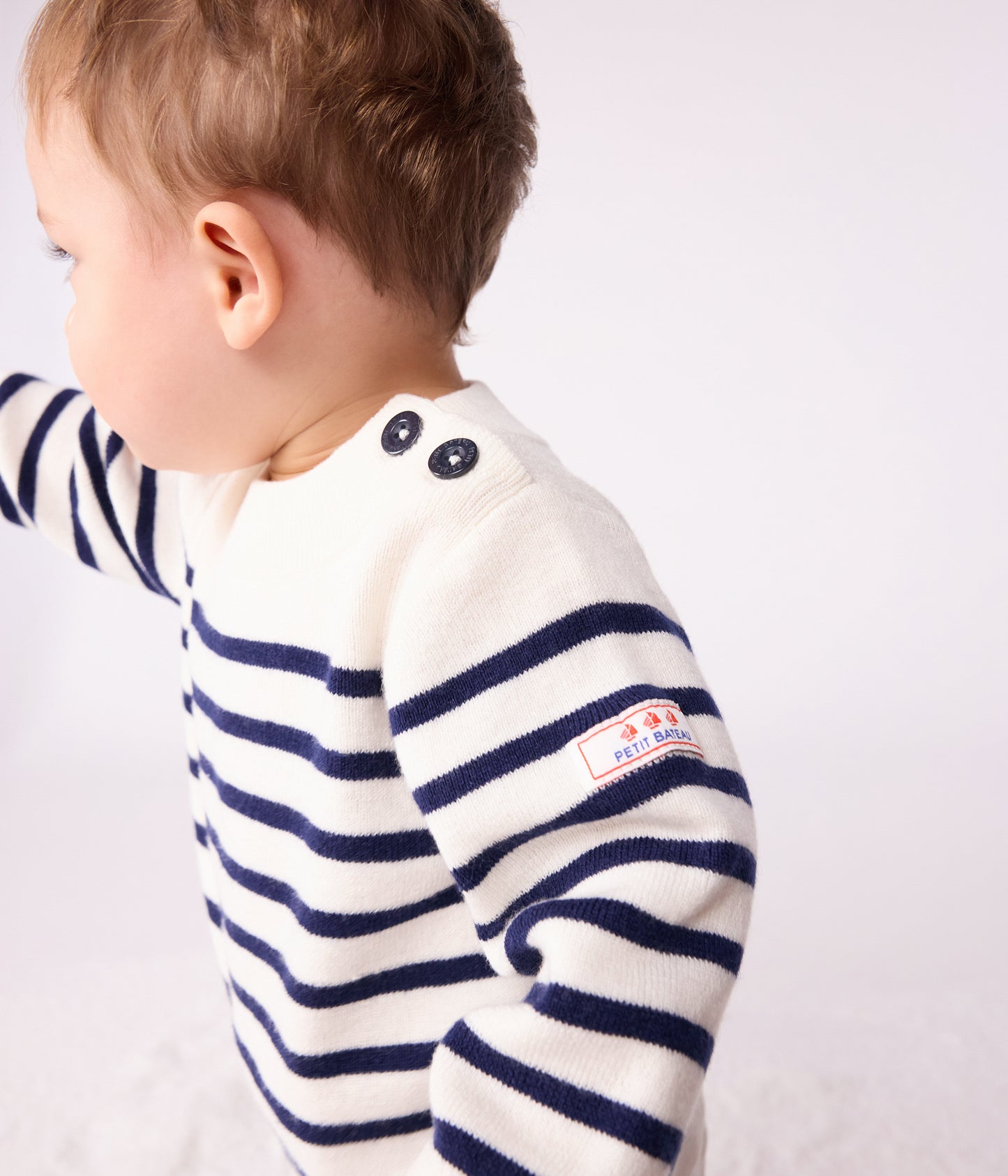 Stribet striktrøje til baby