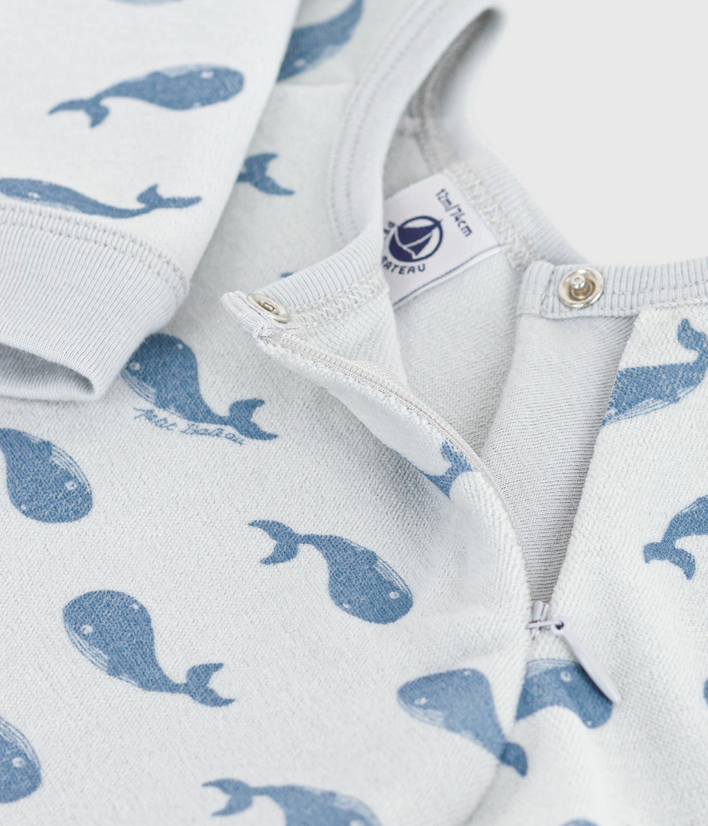 Pyjamas i velour med hvalprint