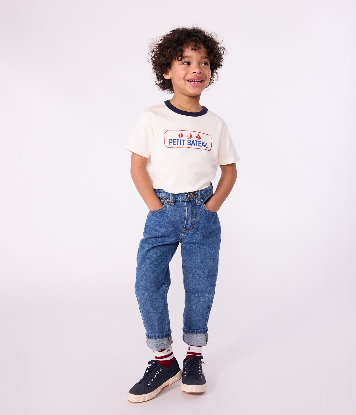 T-shirt i bomuld til børn med logo