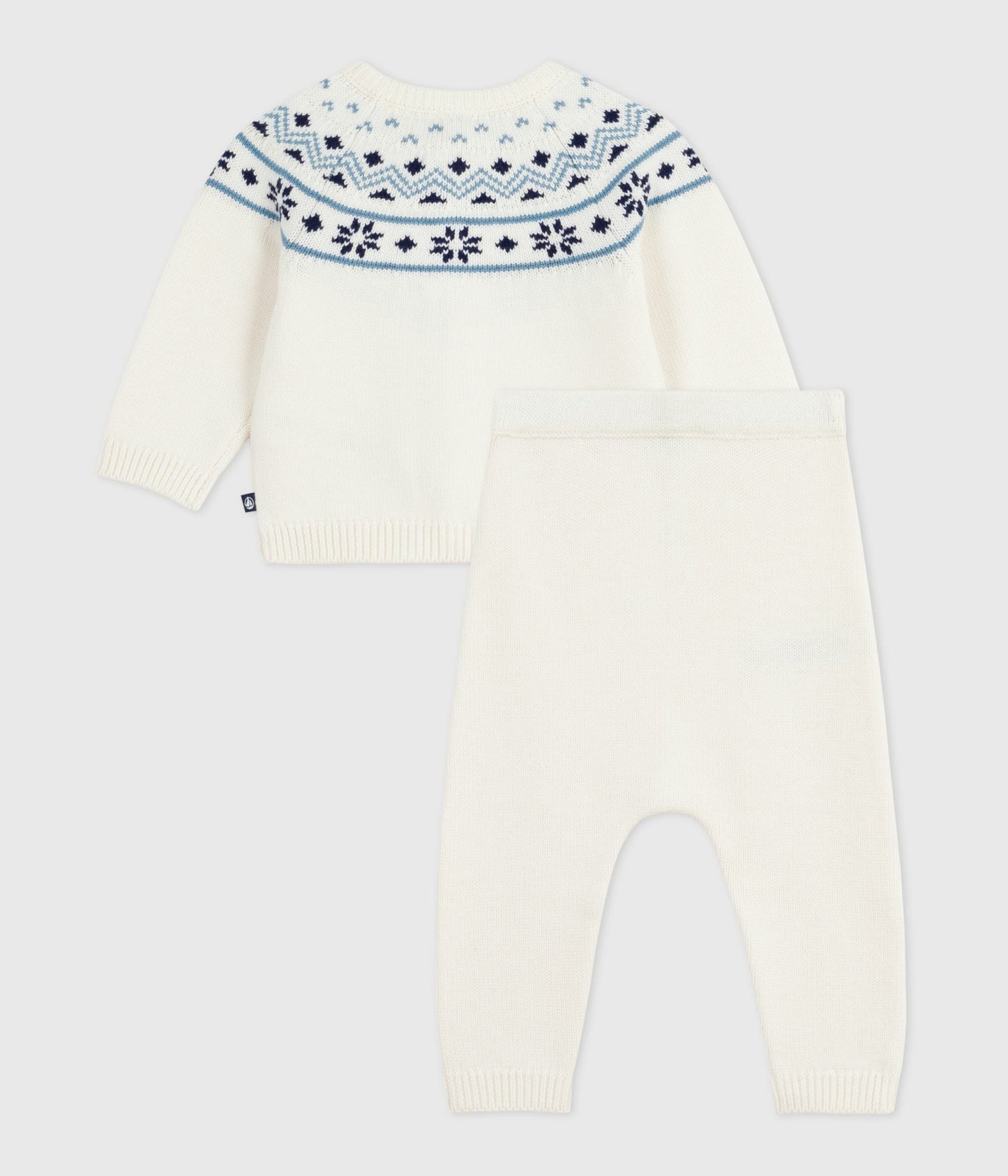 To-delt strikket sæt til baby i hvid med blåt mønster