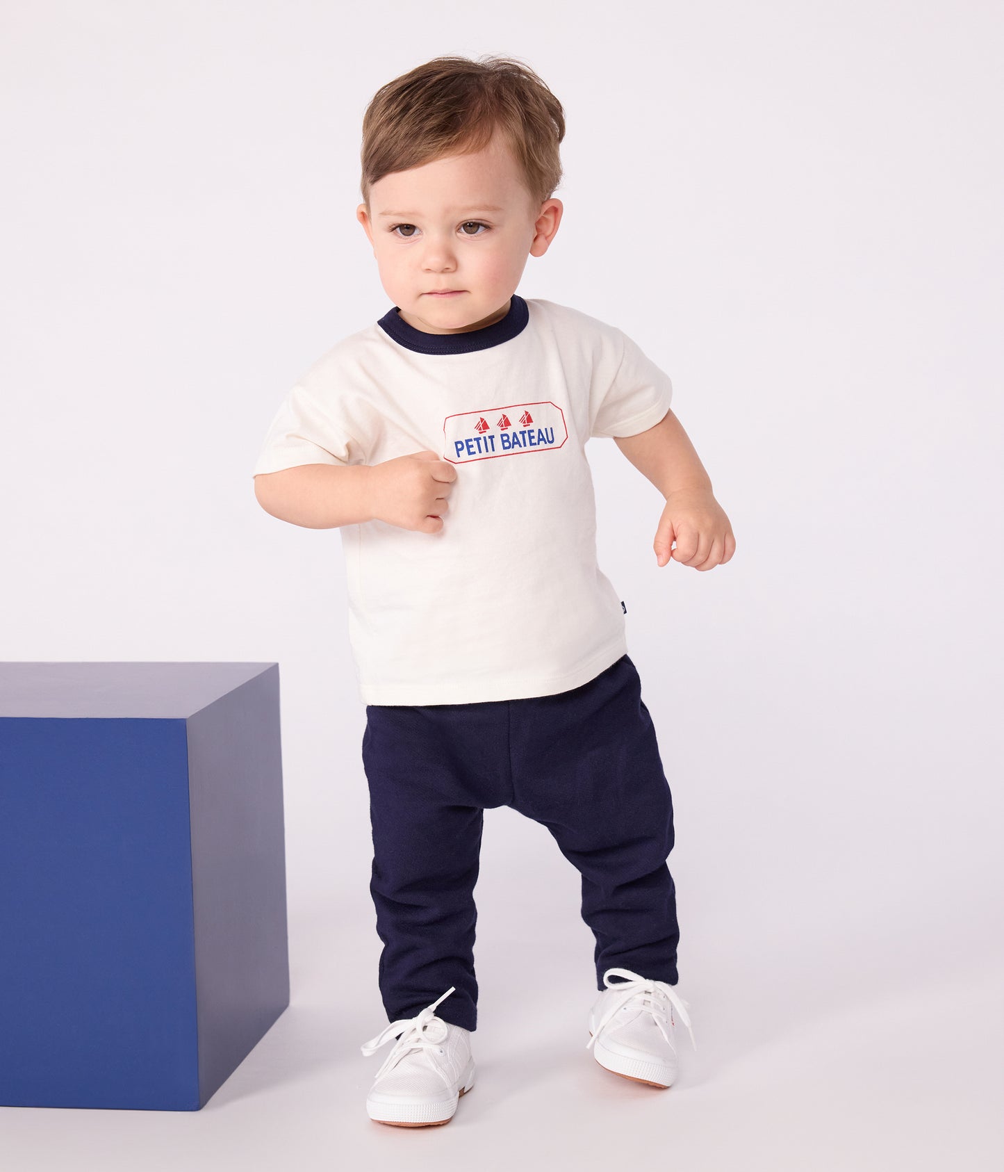 T-shirt i bomuld til baby med logo