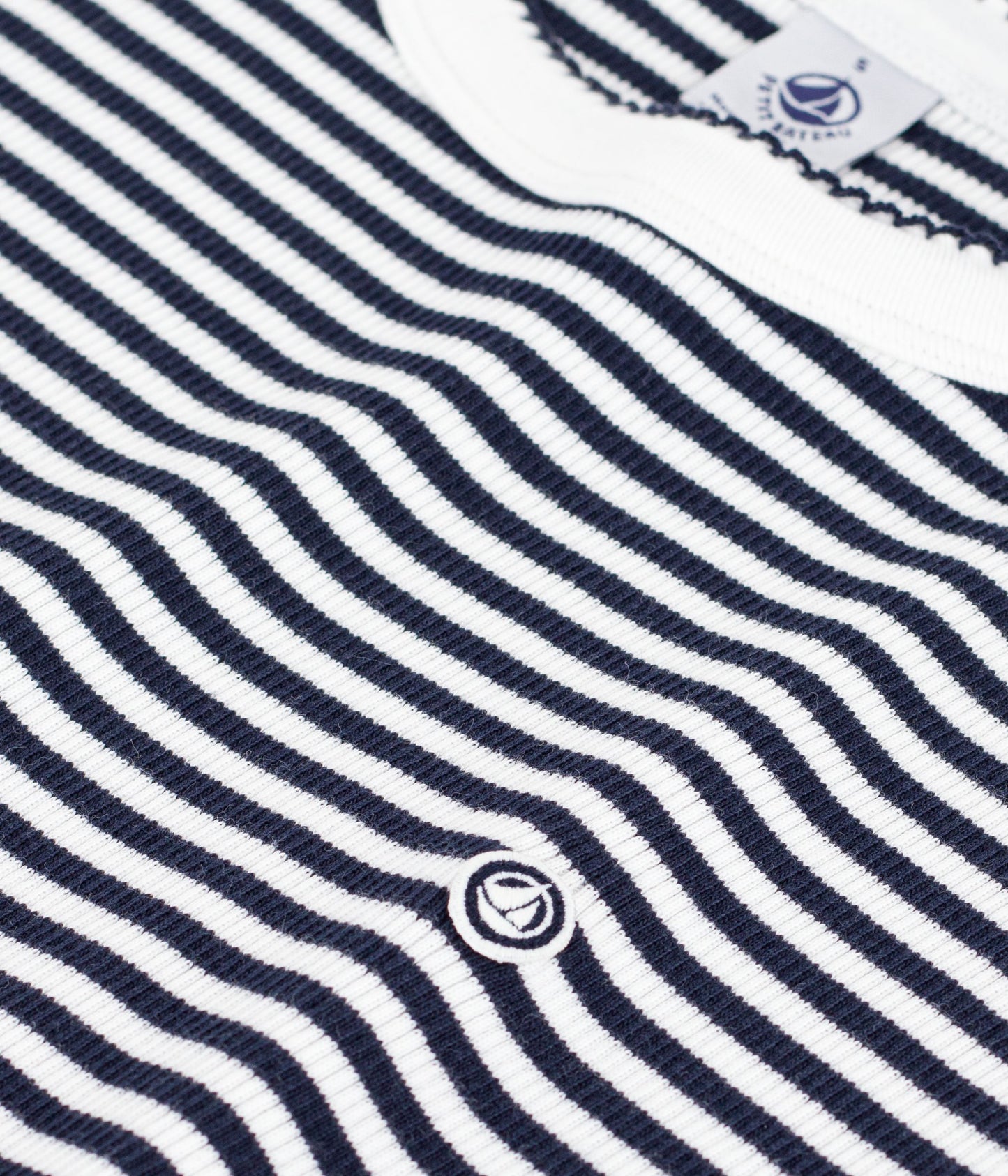 Kjole med t-shirt ærmer til kvinder - stribet