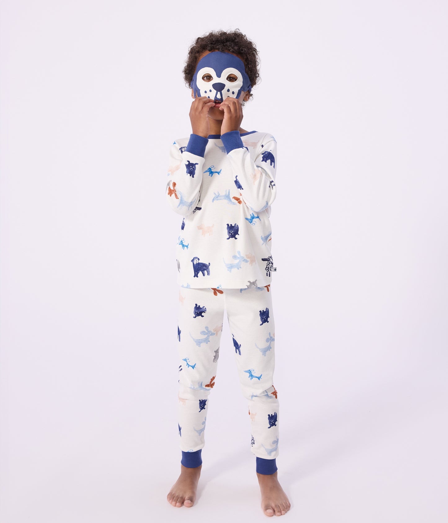 Langærmet pyjamas med hunde og maske