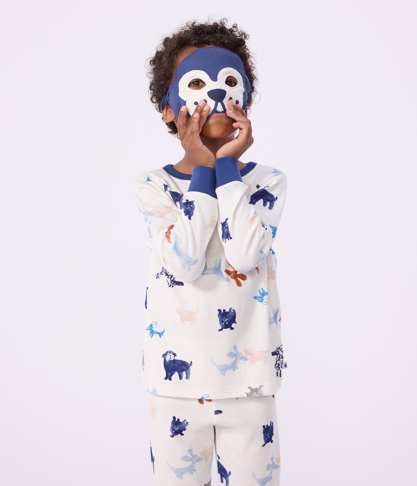 Langærmet pyjamas med hunde og maske