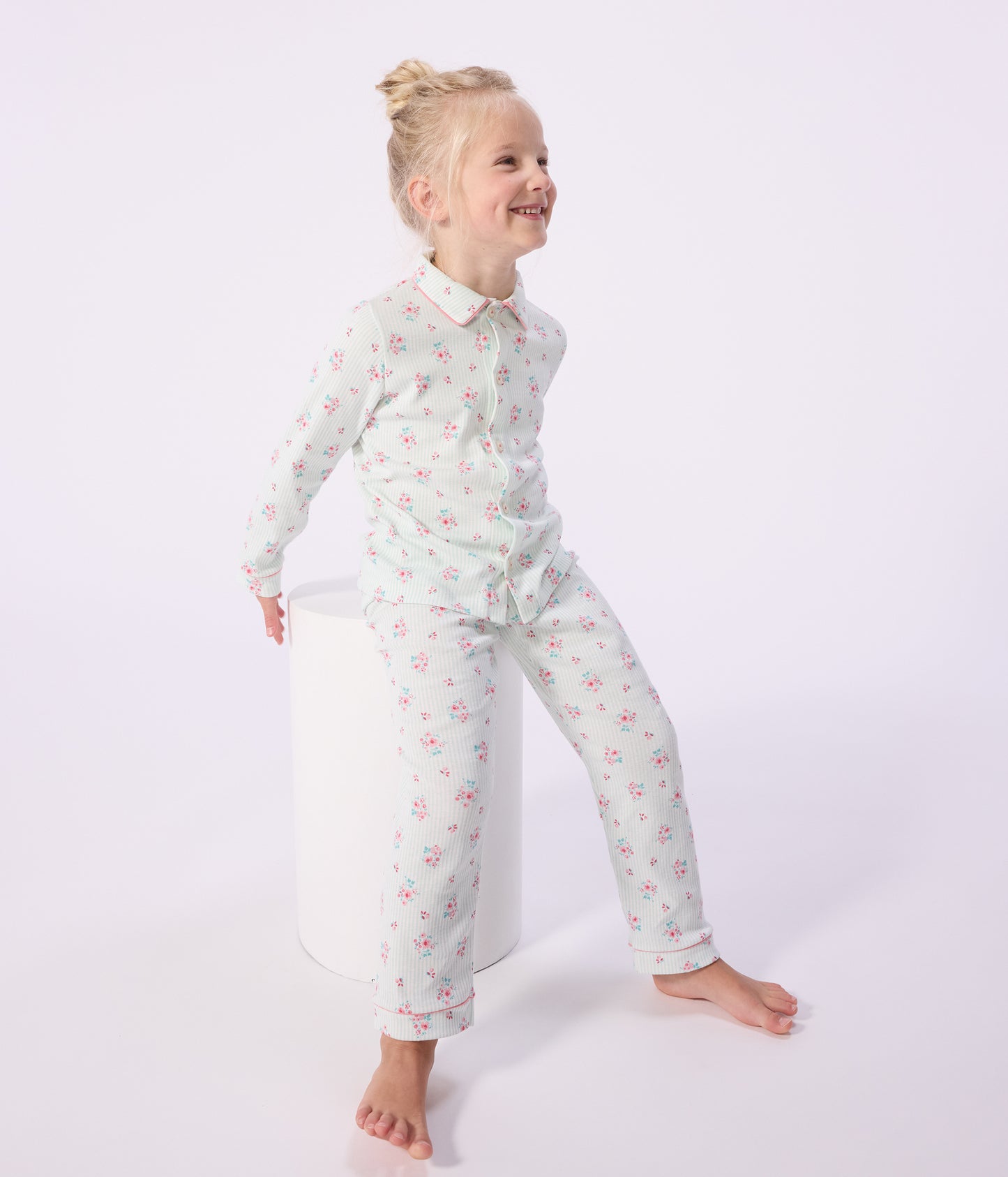 Pyjamas med knapper - Strib/Blomster