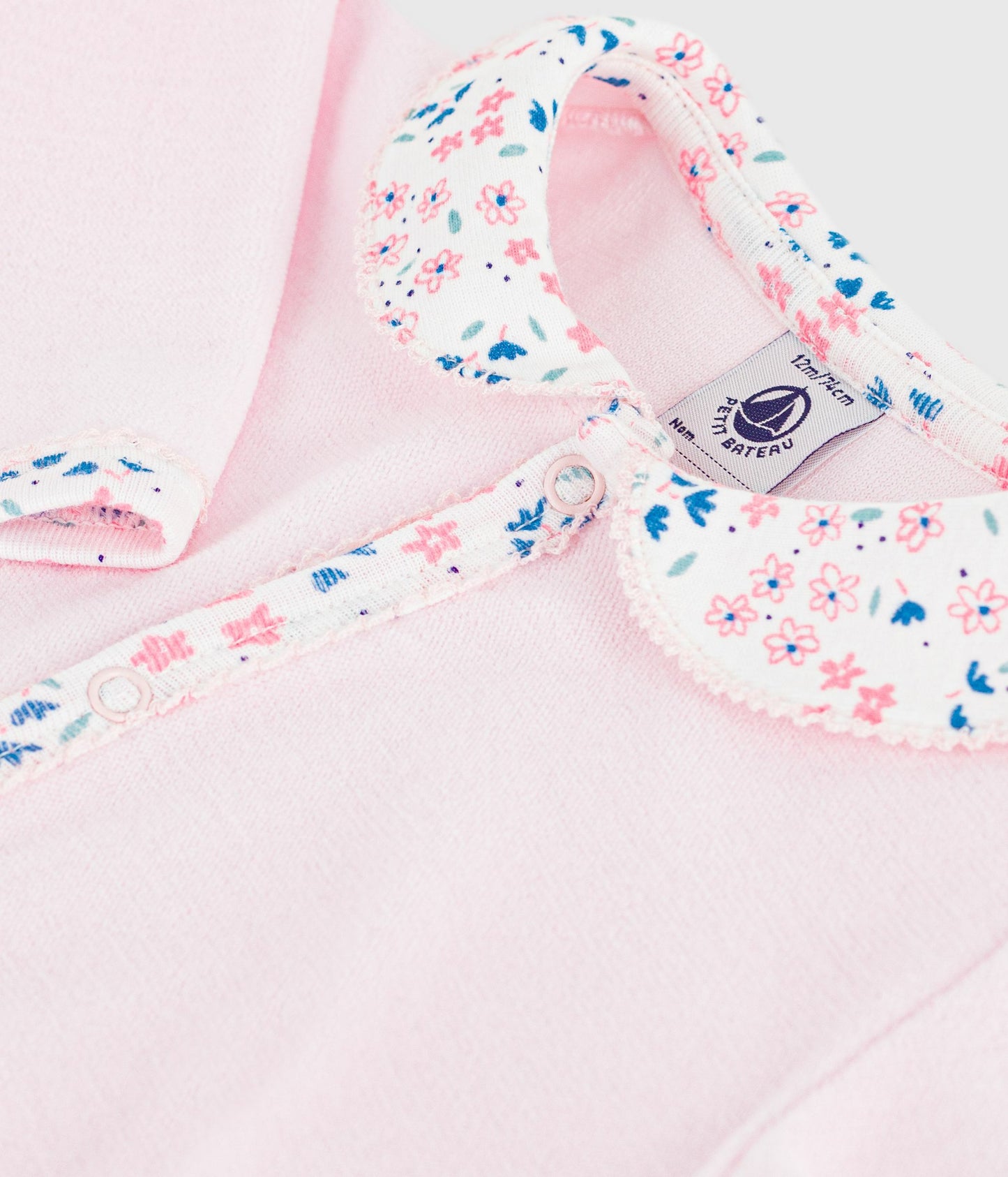 Pyjamas i velour med fødder og blomsterkrave - Ensfarvet sart lyserød/Barely