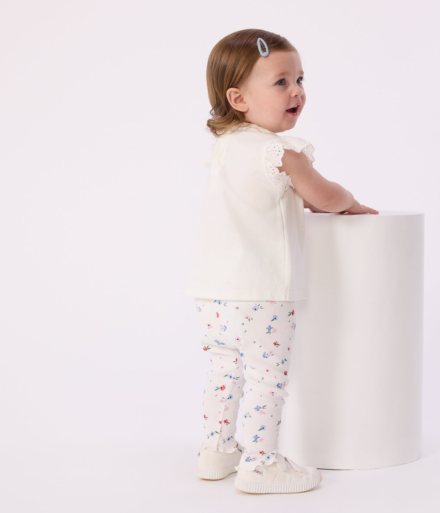 Leggings til baby - Hvide med blomsterprint