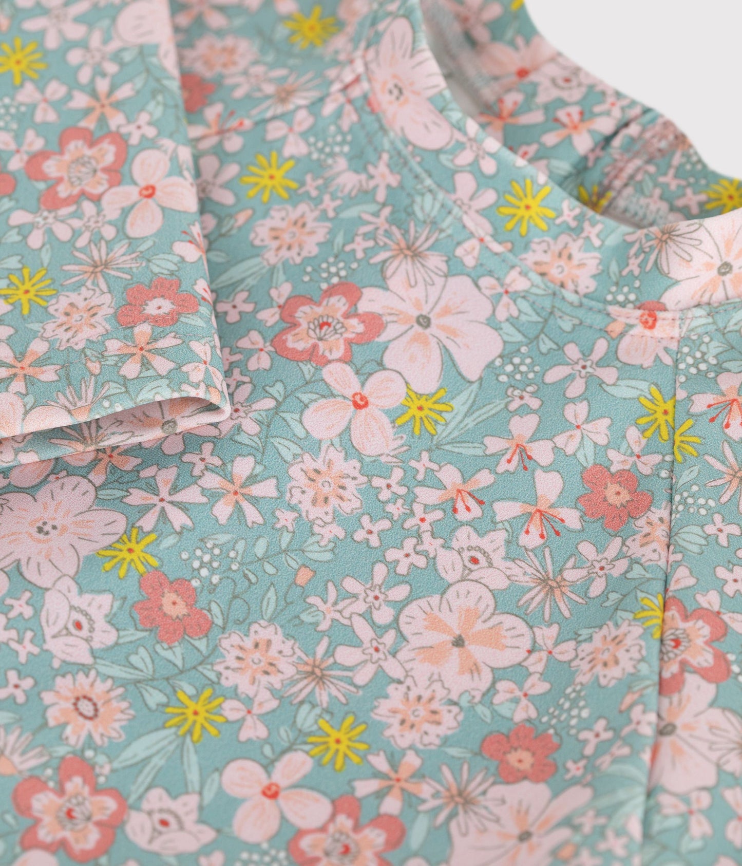UV-beskyttende bluse med blomsterprint