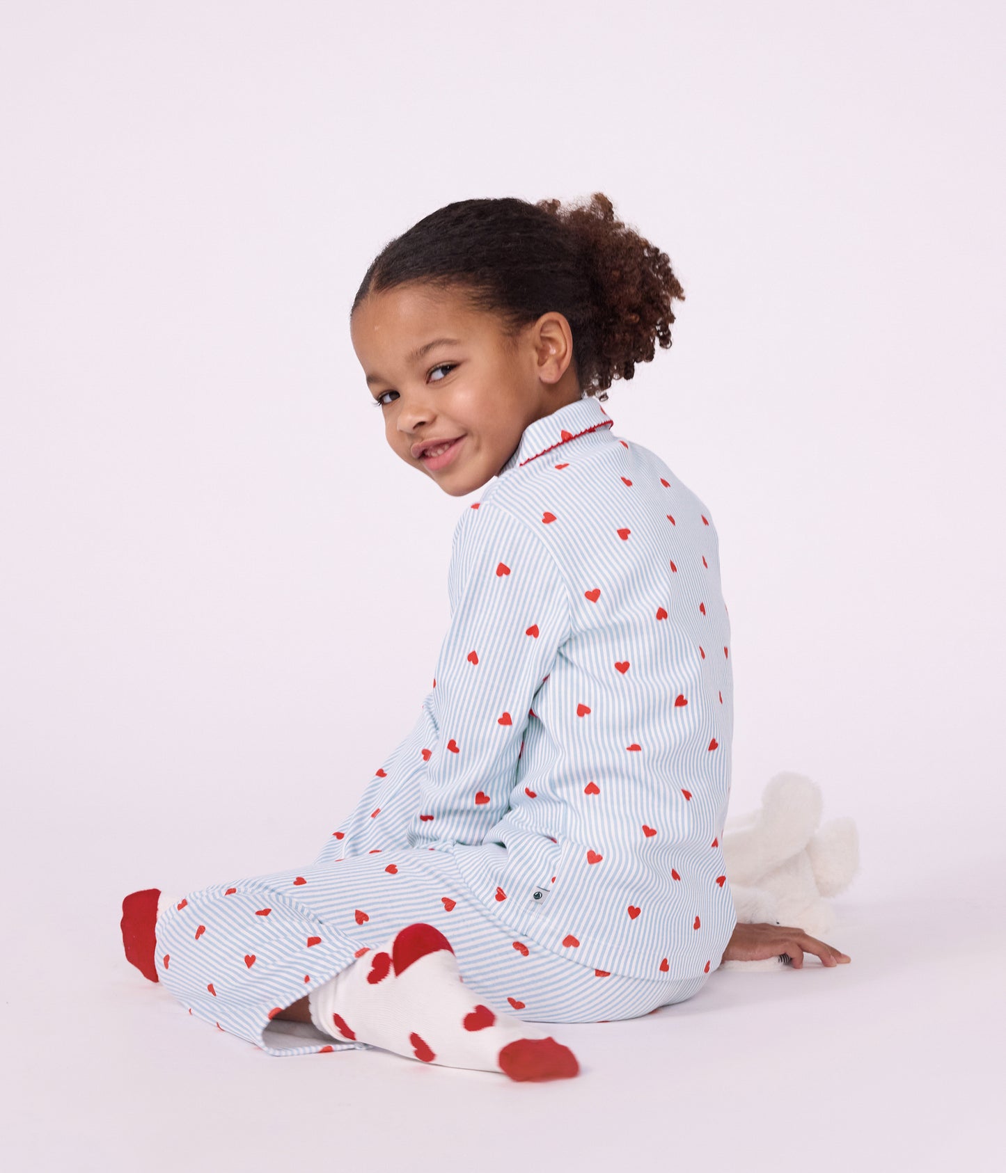 Pyjamas til piger - Blåstribet/røde hjerter