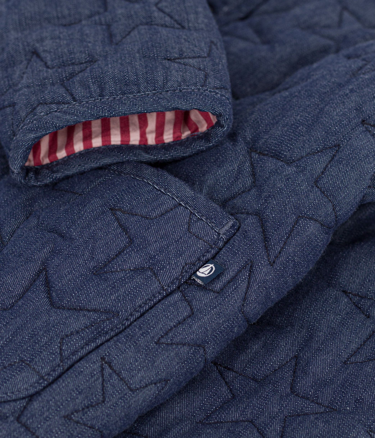Denimjakke til piger med stjernemotiv