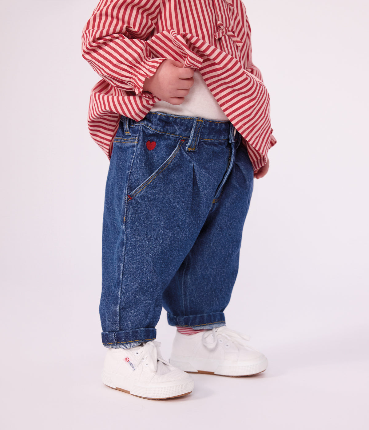 Denimbukser til baby med broderet hjerte - Denim Moyen