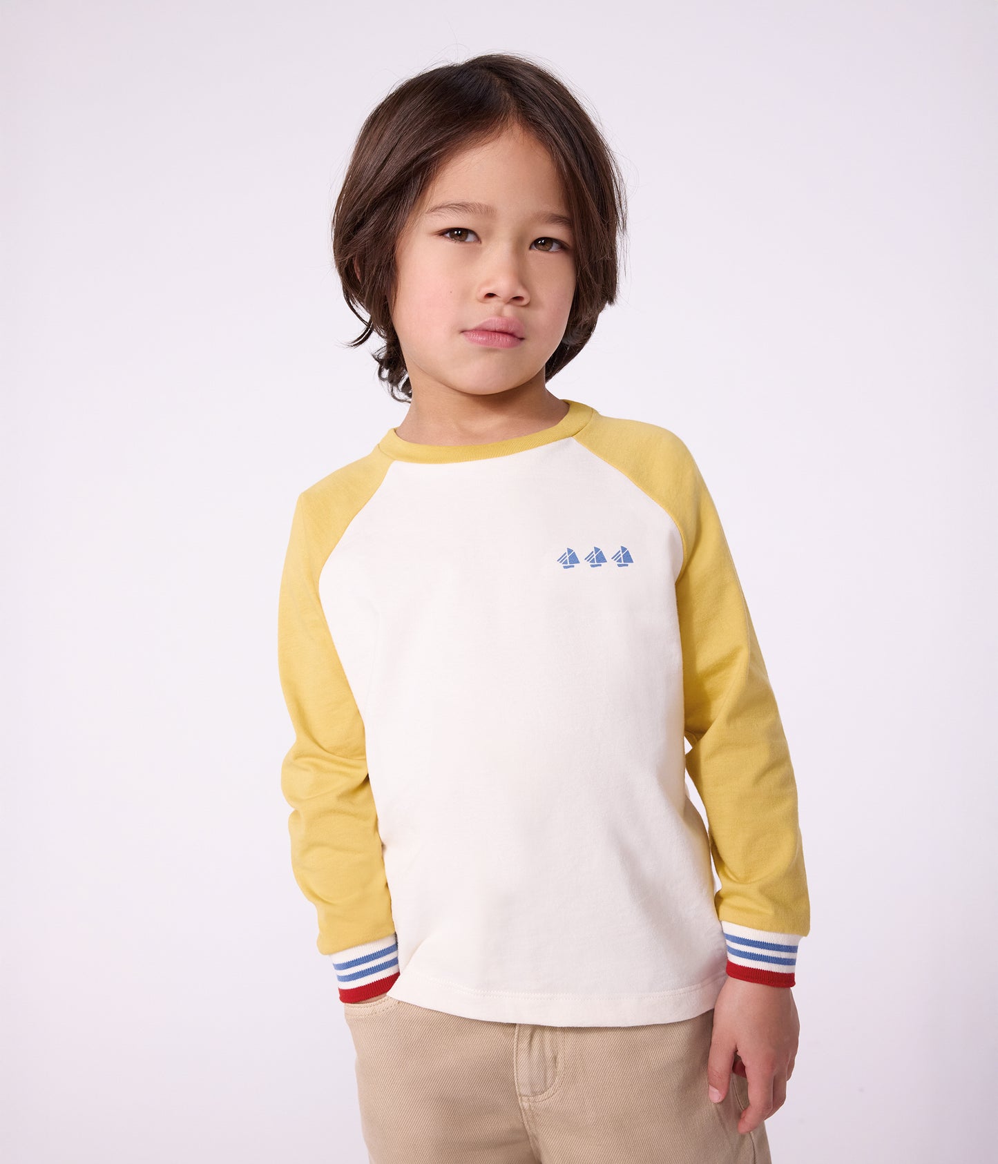 Langærmet t-shirt med gule ærmer - Milk/gul